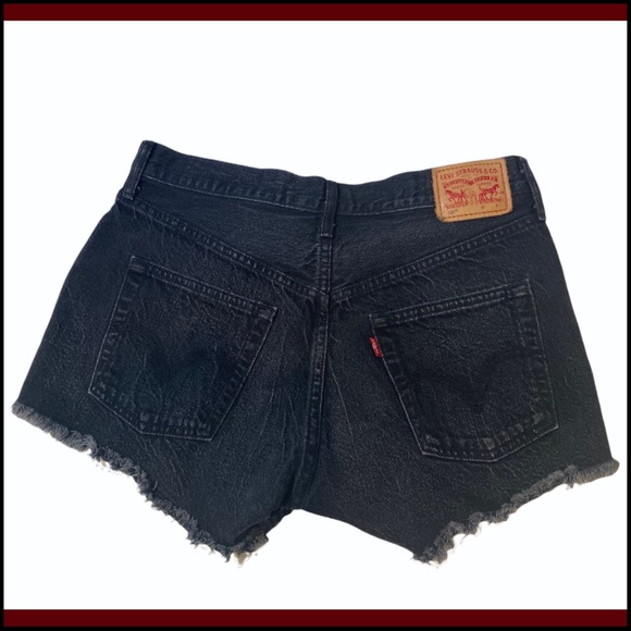BLACK 501 LEVIS HIGH-RISE CUT-OFF SHORTS Sz 28 - Picture 8 of 13